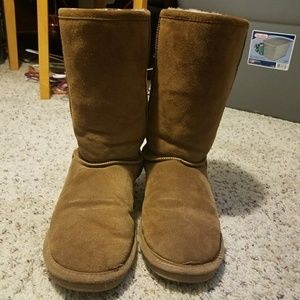 《WOMEN'S BROWN BOOTS》